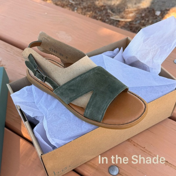 NIB BOC BORN Didi 9M 39-40 Green Suede Slingback Flat Comfort Sandal - Picture 10 of 11